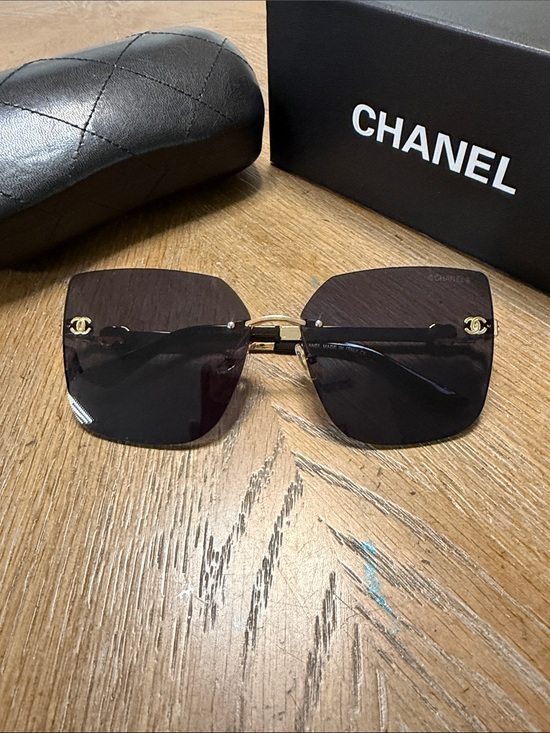 CHANEL Rimless Square Sunglasses in Dark Gradient with Gold Accents main image 8